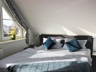 Schlafzimmer No 3 elektrisches Boxspringbett 180x200cm