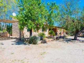 Villa Llubi Buitenaudio-opname 8