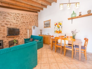 Villa Llubi Caratteristiche 19