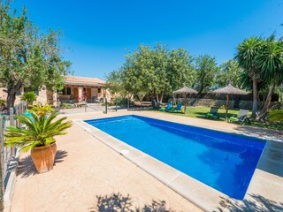 Villa Llubi Buitenaudio-opname 12