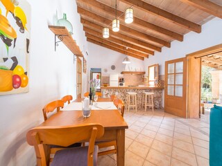 Villa Llubi Kenmerken 21