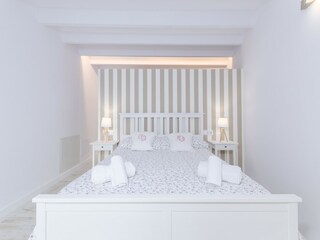 Holiday house Costitx Features 24