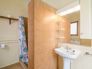 Holiday house S'Illot Features 13