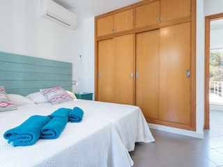 Holiday house Colonia de Sant Pere Features 31