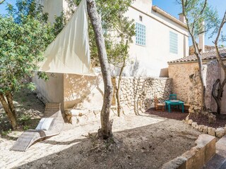 Villa Petra Outdoor Recording 50