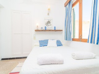 Holiday house S'Illot Features 28