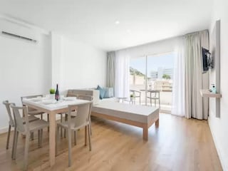 Apartment Canyamel Features 14