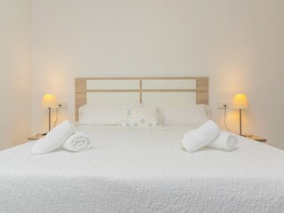 Holiday house S'Illot Features 29