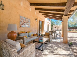 Villa Costitx Outdoor Recording 2