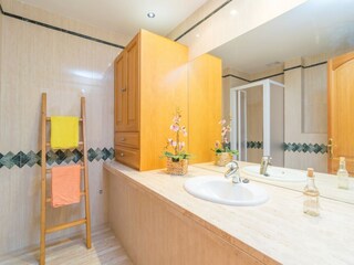 Villa Lloseta Features 24