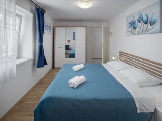 Apartment Zambratija  12