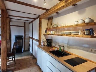 Küchenbereich und Kamin