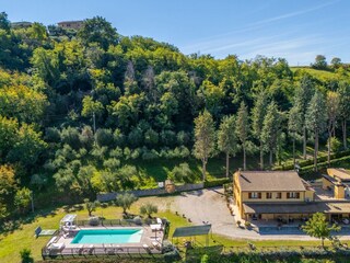 Villa Ponzano di Fermo Outdoor Recording 16