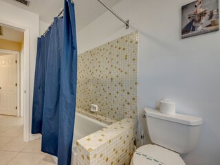 Badezimmer 2
