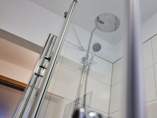 Fewo Abendrot - Regendusche