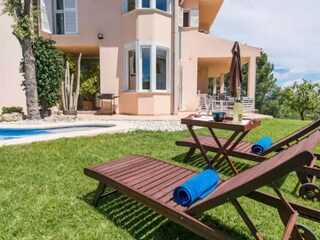 Villa Inca Outdoor Recording 2