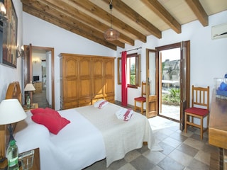 Villa Pollensa Features 18