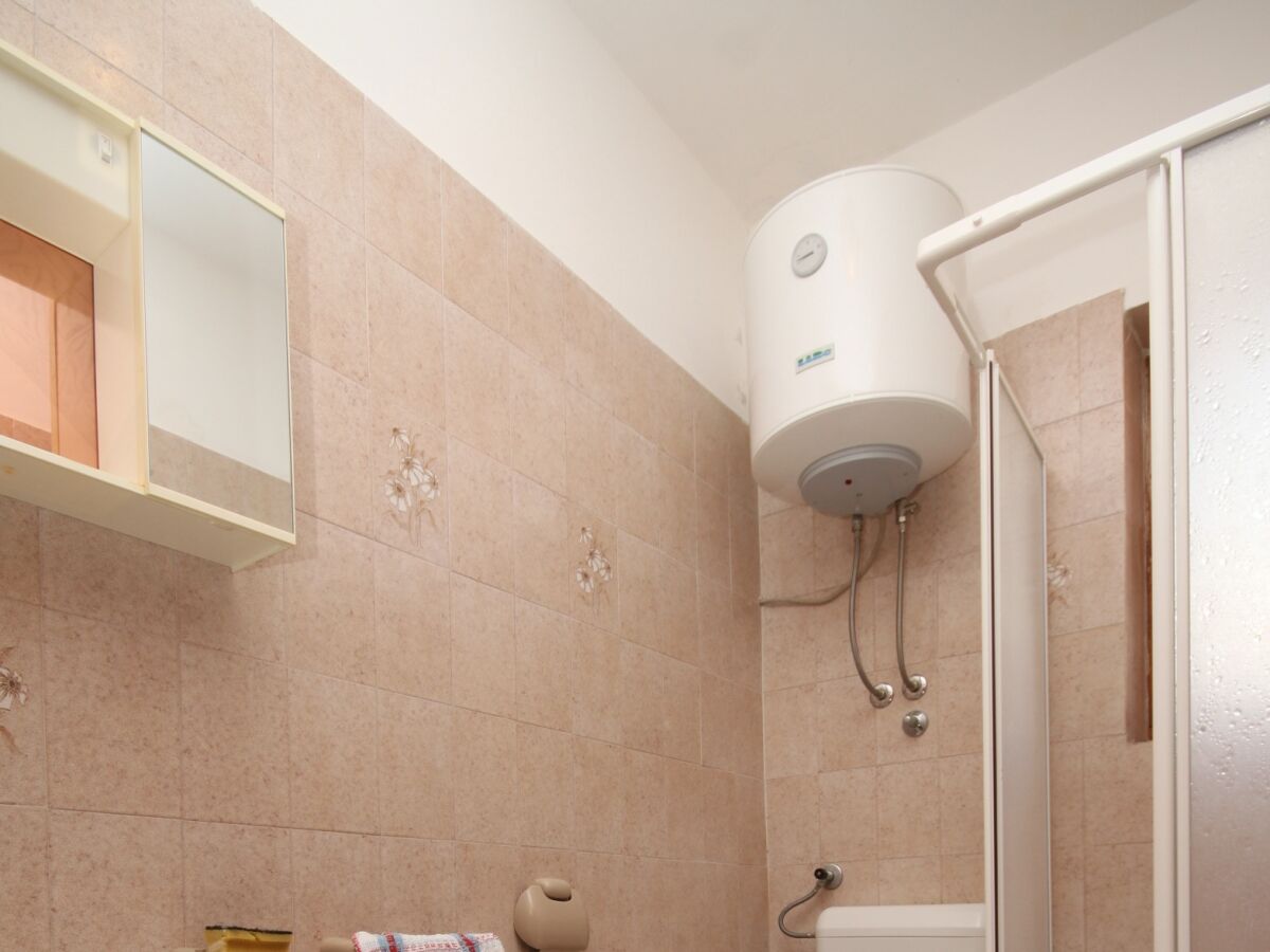 Apartment Metajna 22