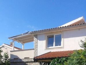 Two bedroom apartment near beach Nin, Zadar A-15842-a