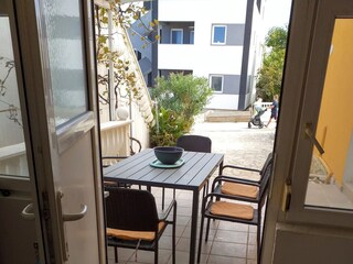 Apartment Povljana  17