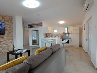 Apartment Vrsi Features 4