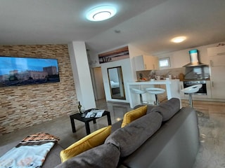 Apartment Vrsi Features 13