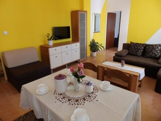 Apartment Kampor Features 2