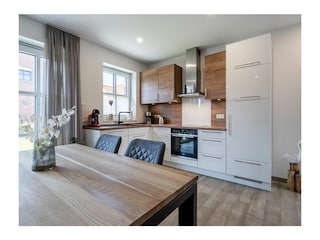 hochwertige Küche, Beispielbild baugleiches Haus