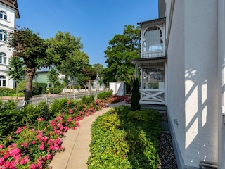 Liebevoll angelegter Garten