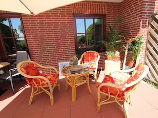 Sonnige Südterrasse am Pönitzer See