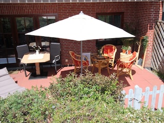 Sonnige Südterrasse am Pönitzer See