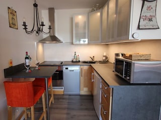 Wohn- und Essbereich mit offener Küche