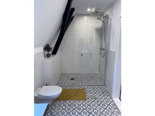 Regendusche im Badezimmer