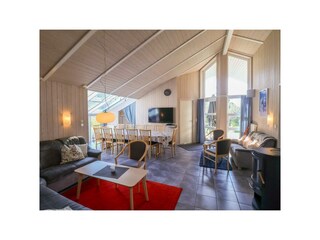 Wohn- und Essbereich