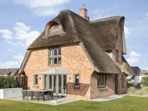 Bals Horsatal 15b / Rüm Hart