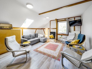 Aufenthaltsraum im Obergeschoss