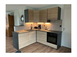 Komplett ausgestattete Küche