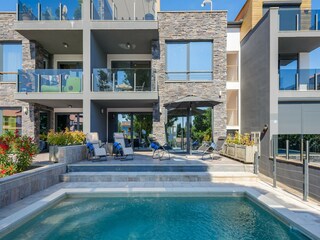 Apartment Mali Maj  23