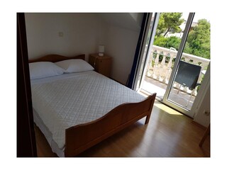 Apartment Okrug Gornji  9