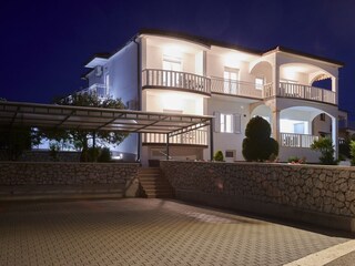 Apartment Okrug Gornji  4