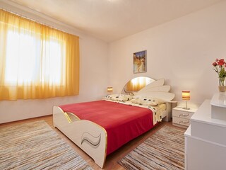 Apartment Okrug Gornji  9
