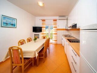 Apartment Lopar  12