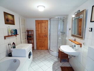 Badezimmer Erdgeschoss