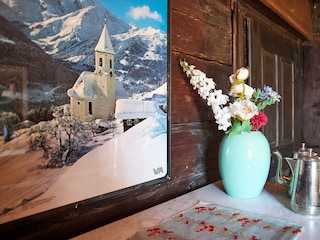 Fotografie der Innerberger Kirche im Winter