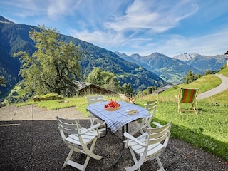 Sonnenterrasse Blick auf Ra?tikon