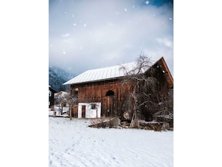 Hus Sigritta Winter Außenansicht