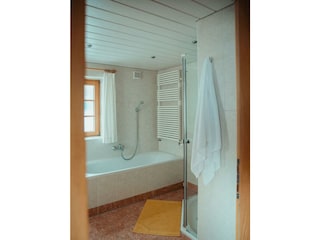 Hus Sigritta Badezimmer EG