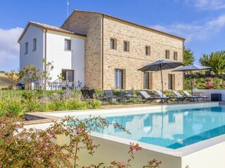 Villa Filottrano Außenaufnahme 1