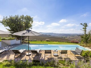 Villa Filottrano Outdoor Recording 6