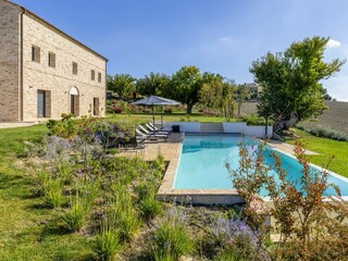 Villa Filottrano Outdoor Recording 7